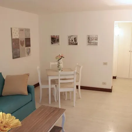 Palazzo Velli Apartment Rome