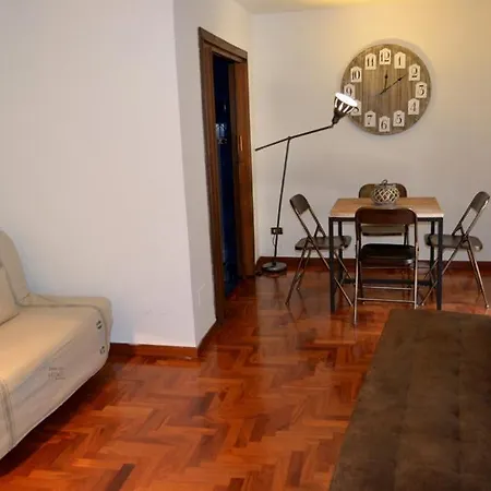 Palazzo Velli Apartment *