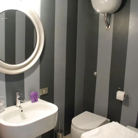 Palazzo Velli * Roma