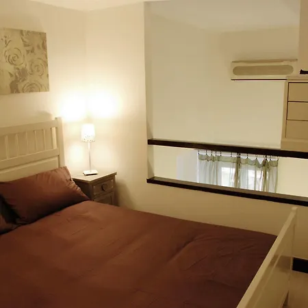 Palazzo Velli Apartment