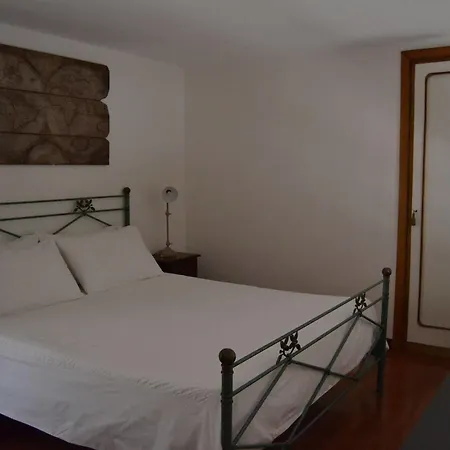 Palazzo Velli Apartment