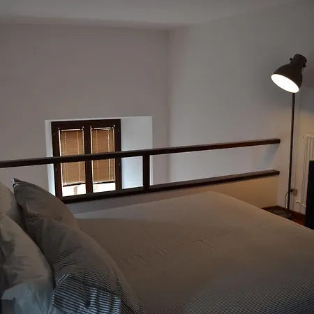 Palazzo Velli Apartment