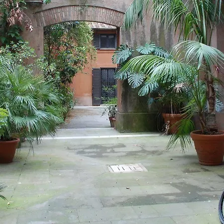 Palazzo Velli Apartment Rome